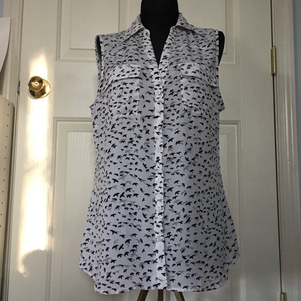 Birds tank top! New York & Company! Size M